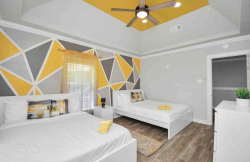 Central Yellow Gem: Cozy Views & Proximity - Foto 2