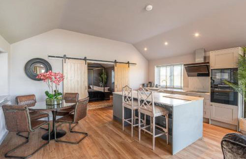 Bearskin Cottage - Photo 8