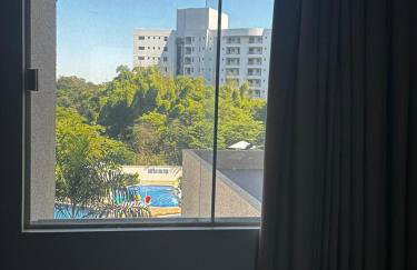 APTO 115 Park Veredas - Vista Piscinas - Acesso ao Rio quente - Espetacular - Photo 27