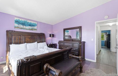 Colorful and Cozy Haven with Heated Pool - Foto 14