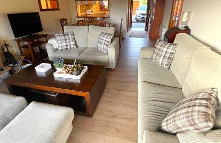 Bonita planta baja con vistas panorámicas y piscina - Foto 15