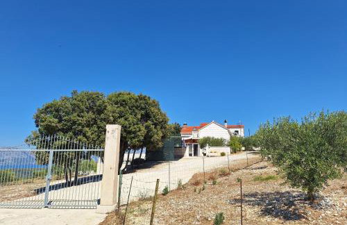 Family friendly house with a swimming pool Praznica, Brac - 24570 - Foto 2