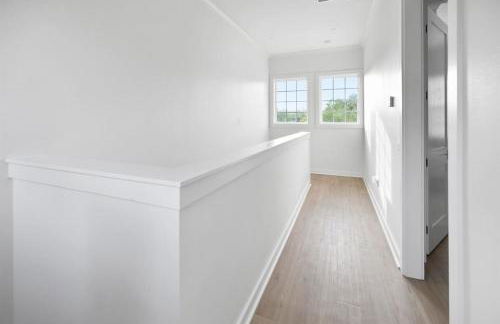 Seaside Veranda 7 - Steps to Beach, Pet-Friendly, Pool, Fast WiFi - Foto 16