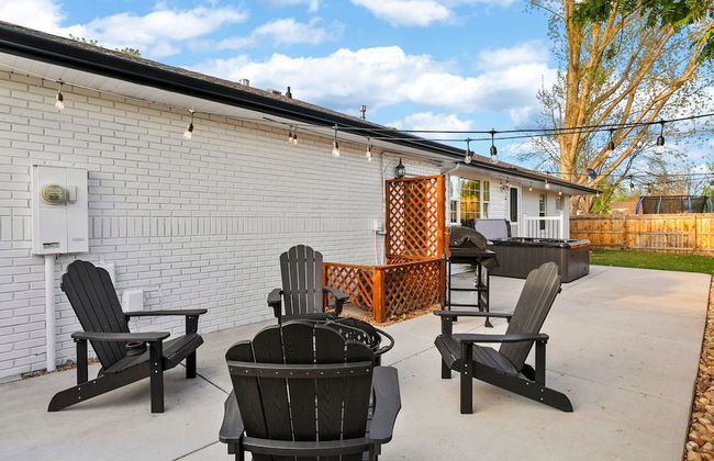 Scandinavian Chic – Hot Tub, Bikes and Lake Life! - Foto 47