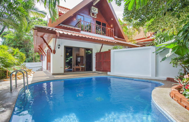 Unique Thai Style 4BR Pool Villa Nikkie - Foto 1