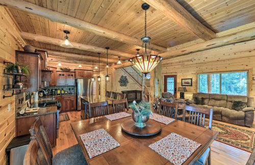 Island Park Cabin with Stunning Forest Views! - Foto 7