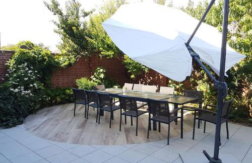 spacieuse maison urbaine proche du centre ville - Foto 2