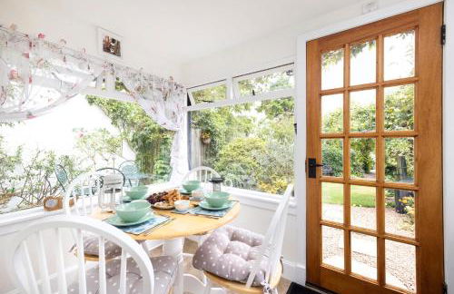 The Nest - Cosy Holiday Cottage - Photo 5