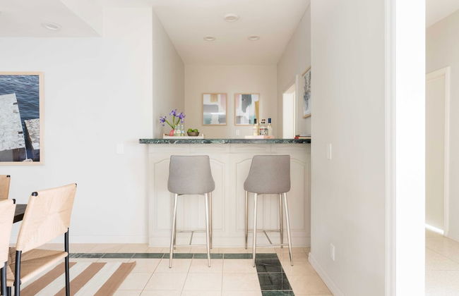 Vista by Avantstay Stunning Estate w/ Views of the Pacific Ocean Pool & Spa - Foto 11