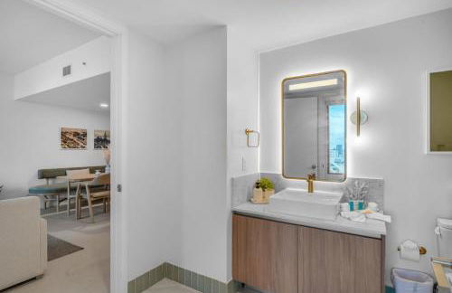 Experience Miami Vibes in the Heart of Downtown - Foto 20