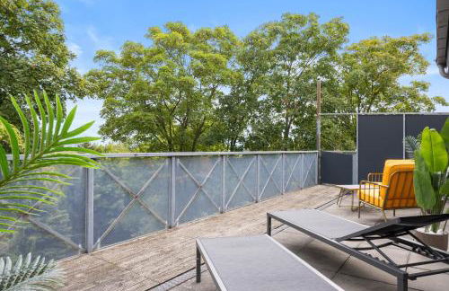 Penthouse Apartment - 10 min to Cologne & Parking - Photo 6