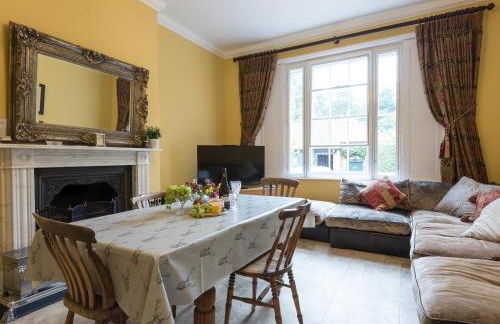 Northolme Hall - Photo 12