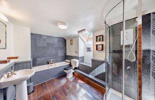 3 Bed in Machynlleth oc-bow43 - Photo 20