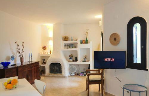 Peaceful & Spacious Apt with Parking & Queen Bed - Foto 5