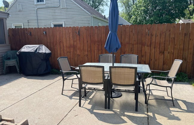 Extra Entertainment Space Just 7 Blocks to ND Campus 54211 - Photo 22