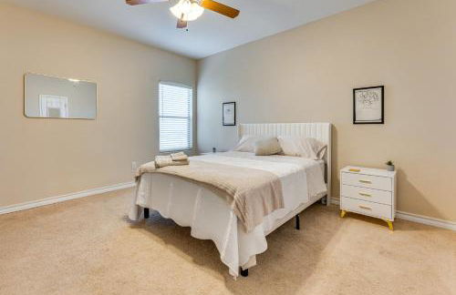 7 Mi to Lake Casa Blanca Laredo Family Home! - Foto 31