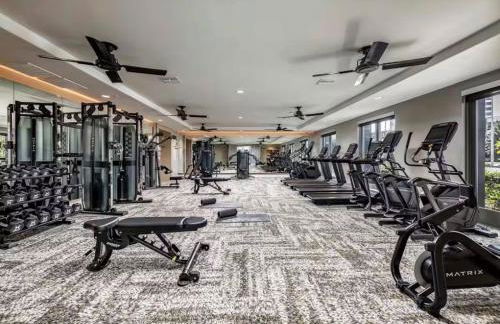 Stylish Irvine Gateway - Central & Prime Location - Foto 3