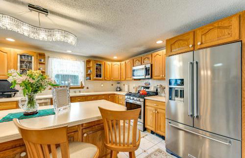 Spacious Yard with Gazebo Charming Windsor Retreat - Foto 10