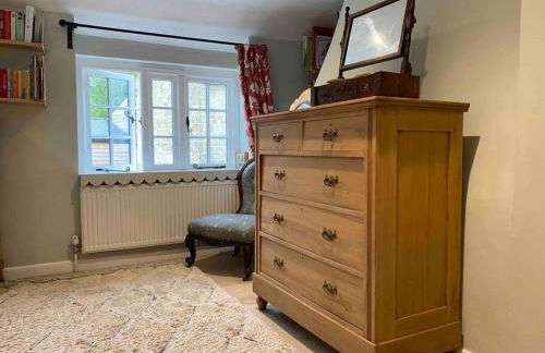 Charming artist’s cottage - Foto 35