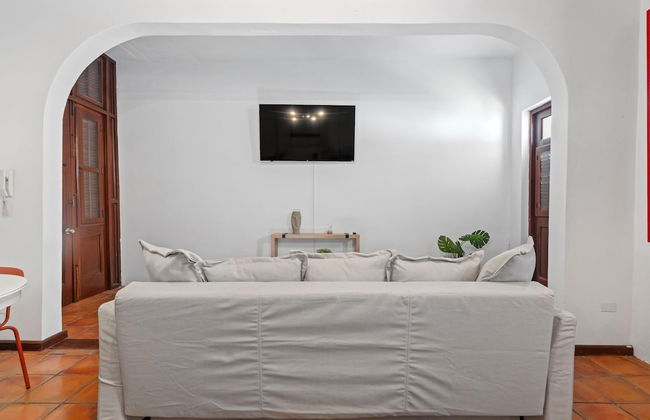 Otium Rentals Penthouse w 2 Terraces - Photo 17