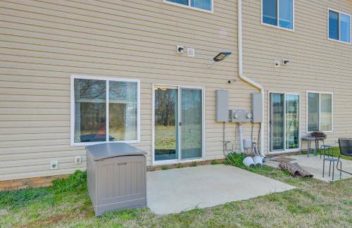 6 Mi to PNC Music Pavilion Concord Townhome - Foto 25