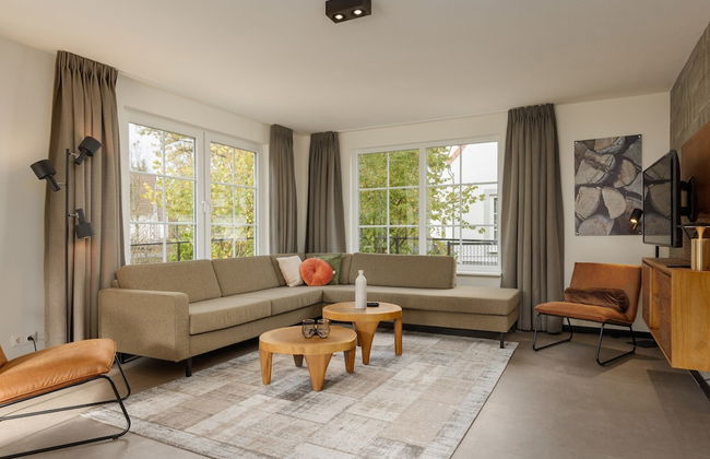 Scenic Villa Retreat With Pets - Photo 10