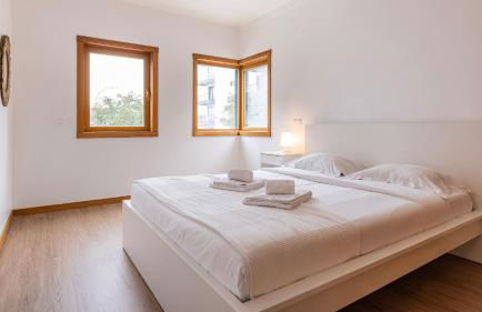 3 Bedroom Oeiras Wonder W/ Balcony by LovelyStay - Foto 33