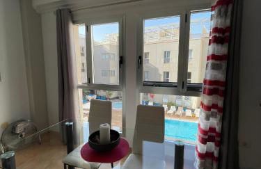 APARTAMENT SARDINA NEAR THE BEACH WITH POOL AND WIFI I - Foto 18