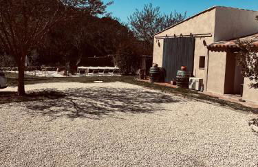 L Atelier gîte 3 étoiles avec piscine Le Jas des Oliviers - Foto 12