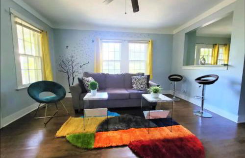 King bed and Queen Sofa bed / room TV Wifi - Foto 22