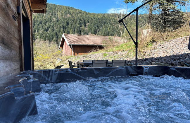 Chalets Perce Neige & Jacuzzi privatif - Photo 19