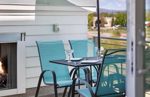 Elegant Townhome Near Old Town, Breweries and River! - Foto 66