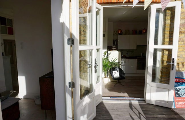 Beautiful Canalside 1-bedroom Flat With Terrace - Foto 38