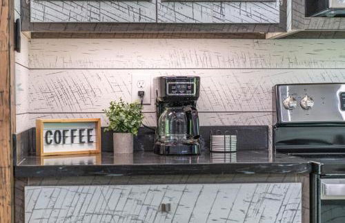 Oasis at Barkley + Hot tub! - Foto 13