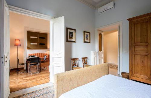 Flat Three - Photo 42