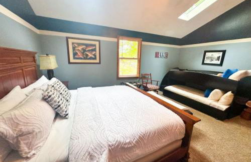 Lakefront Home 4Bed3BathDockFirepitGrill-12PP - Foto 30