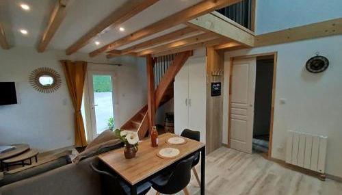 Le Pommier Gite neuf avec parking privé clos - Foto 5