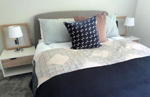 Bronte Country - 2 Bed Apartment near Cliffe Castle - Foto 14