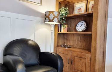 Charming Detached Cottage Near John Radcliffe Hospital Free Parking Self check-in - Foto 14