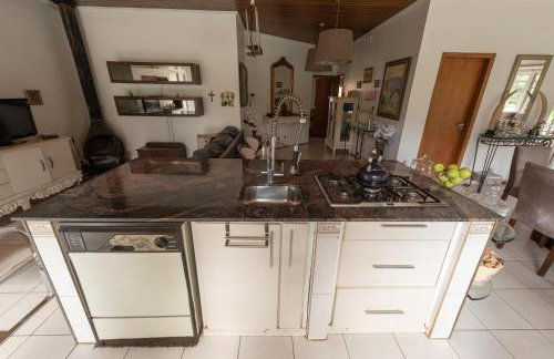 Casa com WiFi e lazer em Campina Grande do Sul - Foto 24