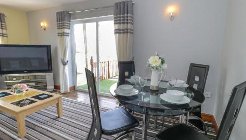 Sea Breeze - Photo 3