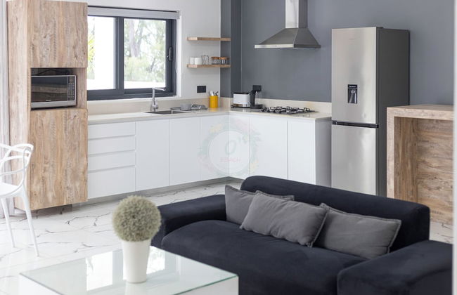 O'Beach Boutique Studios - Photo 30