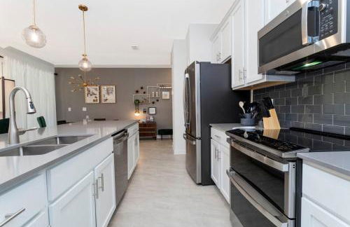 La Vita E Bella 4 Bedroom Storey Lake Condo - Foto 16