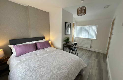 Brain Properties Limited - Contractor and Leisure Stay 4 Bedroom all ensuite house with Parking - Photo 27