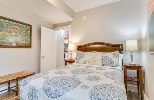 Family Apartment with Deck and Yard Near Northwestern - Foto 23