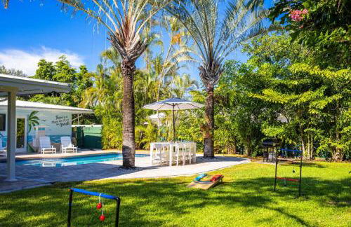 Heated Pool- MiniGolf- Fire Pit- Game Room- 1mi to Beach - Foto 37