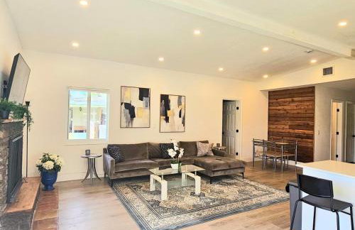 Modern 3BR Home Near Holycross Hospital - Foto 1