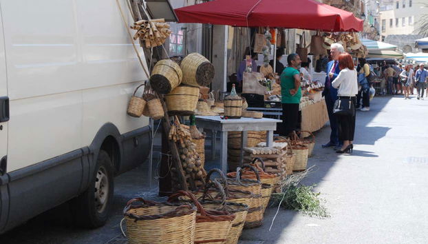 Puestos de comida callejera en Siracusa
