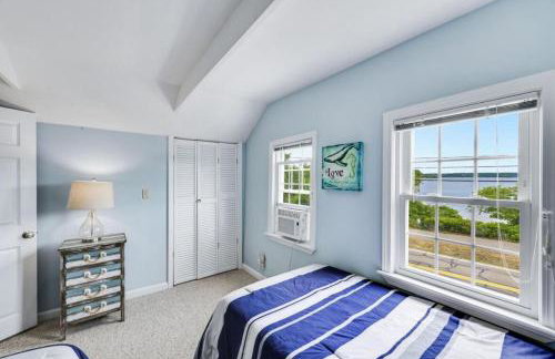 Family Lakeside Escape with Private Beach and Calm Waters - Foto 5