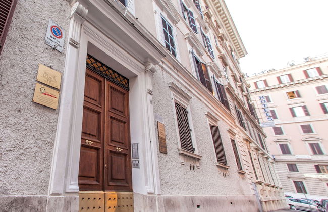 Hotel Domus Praetoria - Photo 25